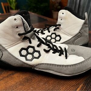 RUDIS wrestling shoes Men’s size 8 - White and Gray